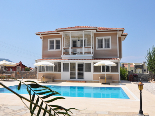  gece  -  Kasım
  | Fethiye Ovacık’ta Özel Havuzlu Geniş Aile Villası – Doğayla İç İçe Tatil